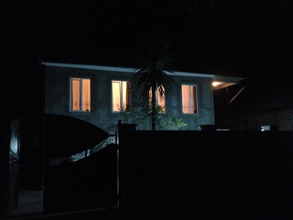 Guest House Maxim Махинари Екстериор снимка