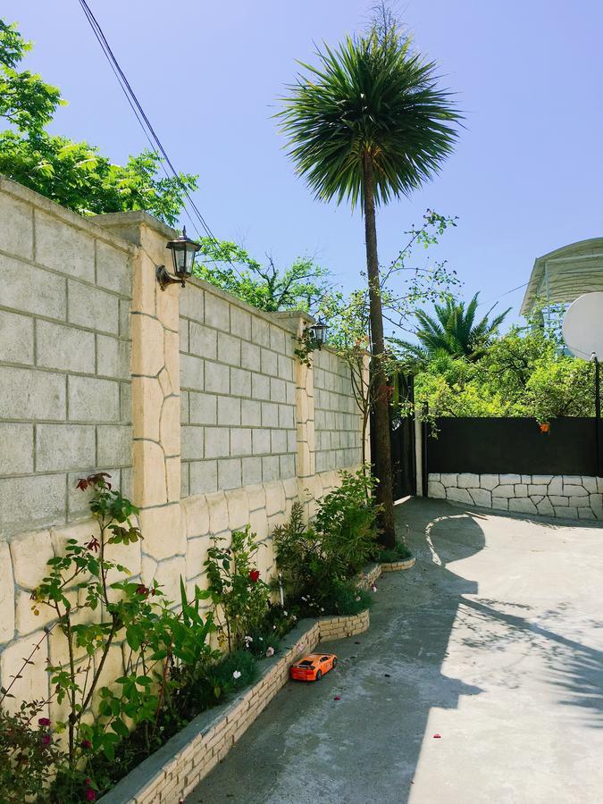 Guest House Maxim Махинари Екстериор снимка