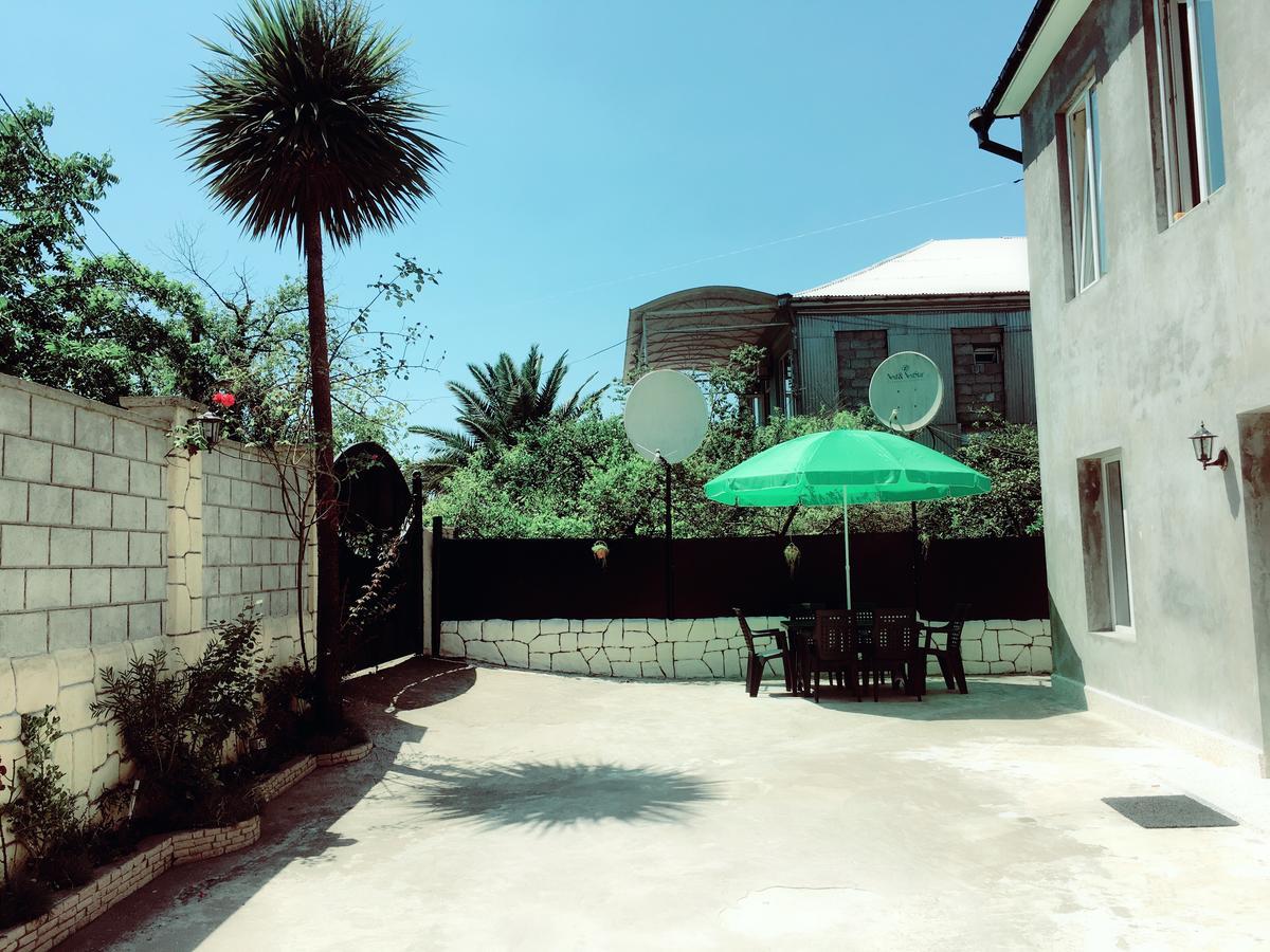 Guest House Maxim Махинари Екстериор снимка